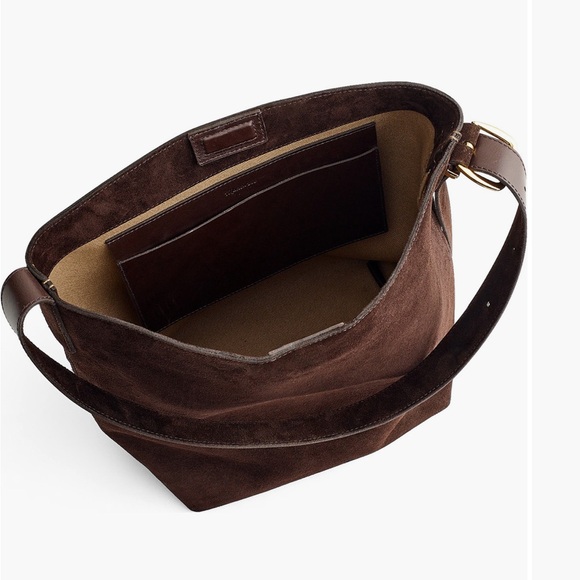 Madewell Essentials Suede Bucket Bag - Picture 9 of 10